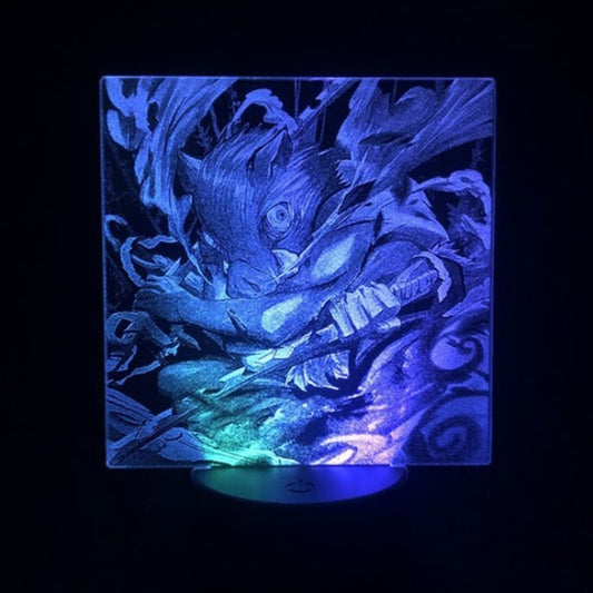 Illuminez votre espace avec cette lampe représentant Inosuke Hashibira, le puissant pourfendeur de Demon Slayer.