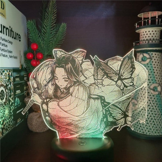 Illuminez votre espace avec la lampe Demon Slayer à l'effigie du Pilier Shinobu, un must-have pour les fans de la série