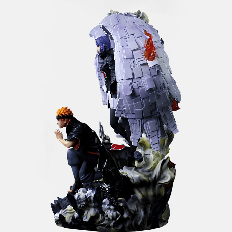 Découvre la figurine époustouflante de Pain et Konan alliés, symbole de leur puissance dans l'univers Naruto