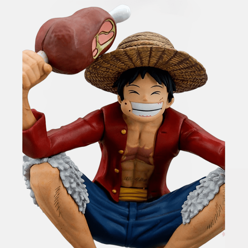 Découvre la figurine de Luffy en train de déguster sa viande favorite de One Piece. Un incontournable pour les fans du manga. Commande la tienne chez HappyManga !