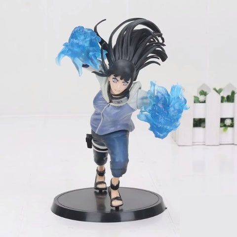 Figurine Naruto Tsume d'Hinata Hyuga, un ajout essentiel pour les collectionneurs ninja, avec une finition précise et une taille de 16 cm.
