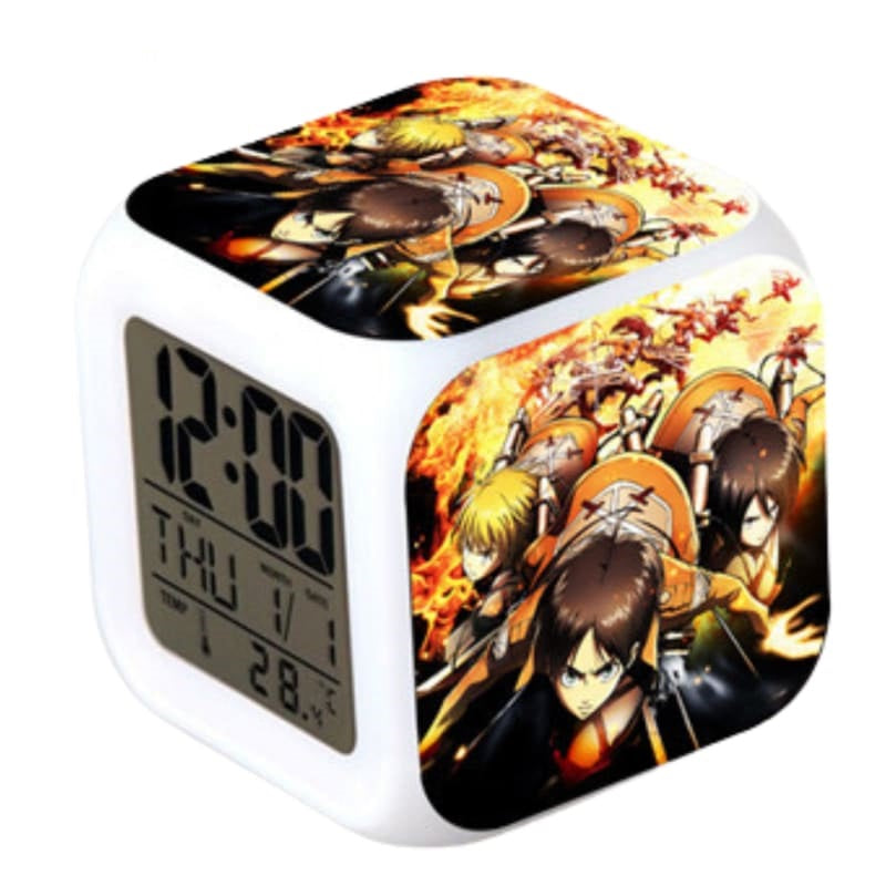 Le réveil LED à l'effigie du Bataillon d'exploration de "L'Attaque des Titans" : un accessoire indispensable pour les fans, avec fonction heure, date et température.