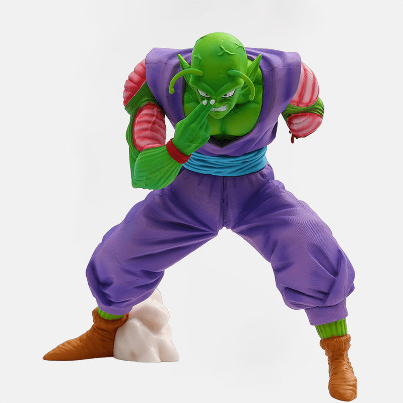 La figurine Dragon Ball Z de Piccolo Makankôsappô, capturant le courage et la détermination de Piccolo dans son attaque dévastatrice.