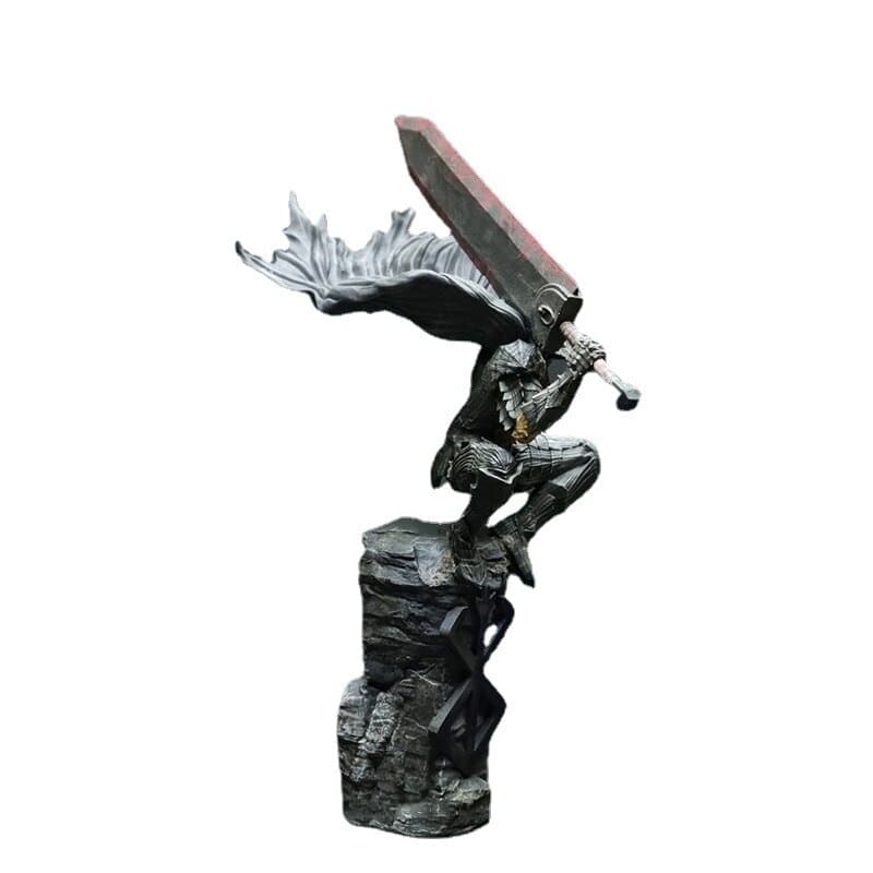 Figurine Guts de Berserk en Armure du Berserker, le légendaire épéiste noir.