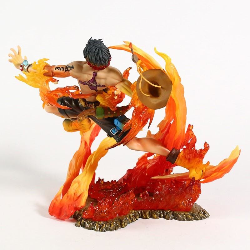 Figurine de Portgas D. Ace en mode combat, une représentation super détaillée du célèbre personnage de One Piece