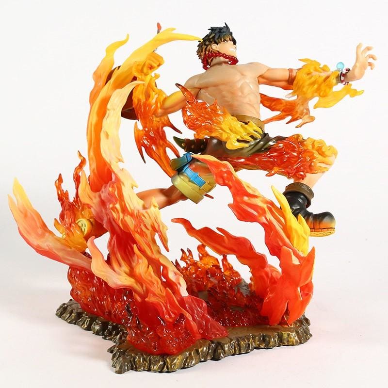 Figurine de Portgas D. Ace en mode combat, une représentation super détaillée du célèbre personnage de One Piece