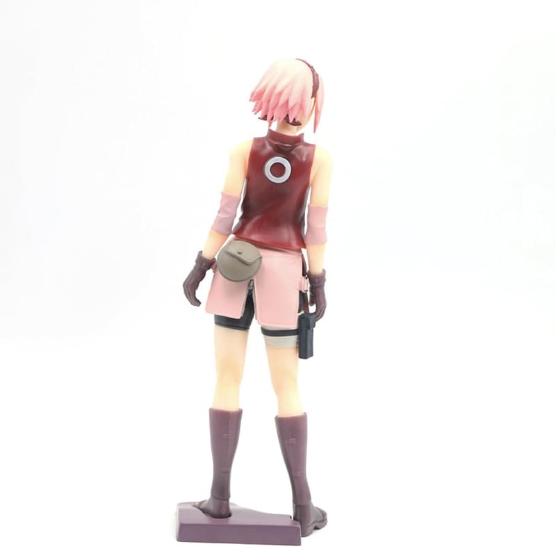 La figurine de Sakura Uchiwa, jônin du village de Konoha, une pièce fidèle au manga pour les fans de Naruto : Shippuden.