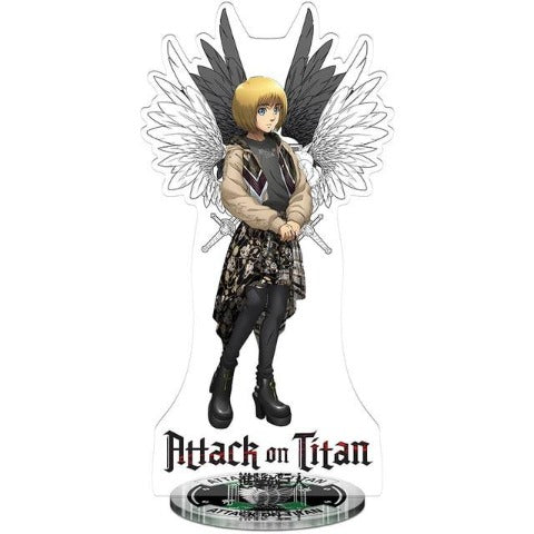 Figurine Armin de l'Attaque des Titans, 22 cm, avec les ailes de la liberté, un symbole puissant.