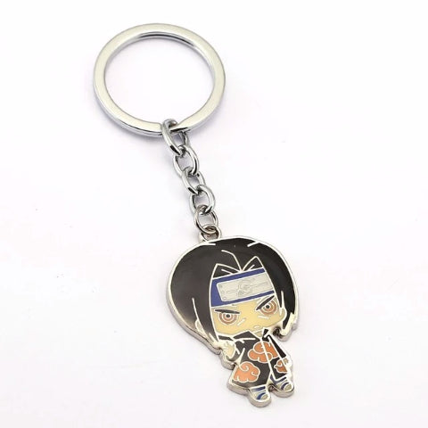 Donnez une touche Ninja à vos clés avec ce porte-clé Naruto métallique représentant Itachi Uchiha